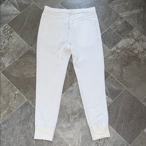 Aritzia Golden TNA mid-rise boyfriend sweatpants TNA's Terry Fleece size Sm